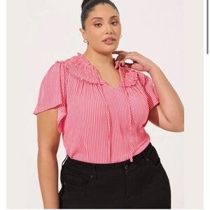 NWT Torrid Gauze Smocked Yoke Ruffle Top